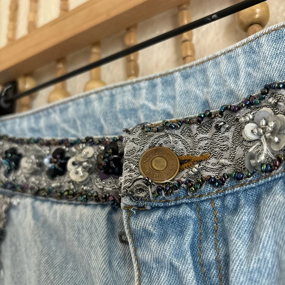 Vintage 90s Y2K Light Wash Beaded Sequin Embellished Boho Fairy Whimsy Jeans 16